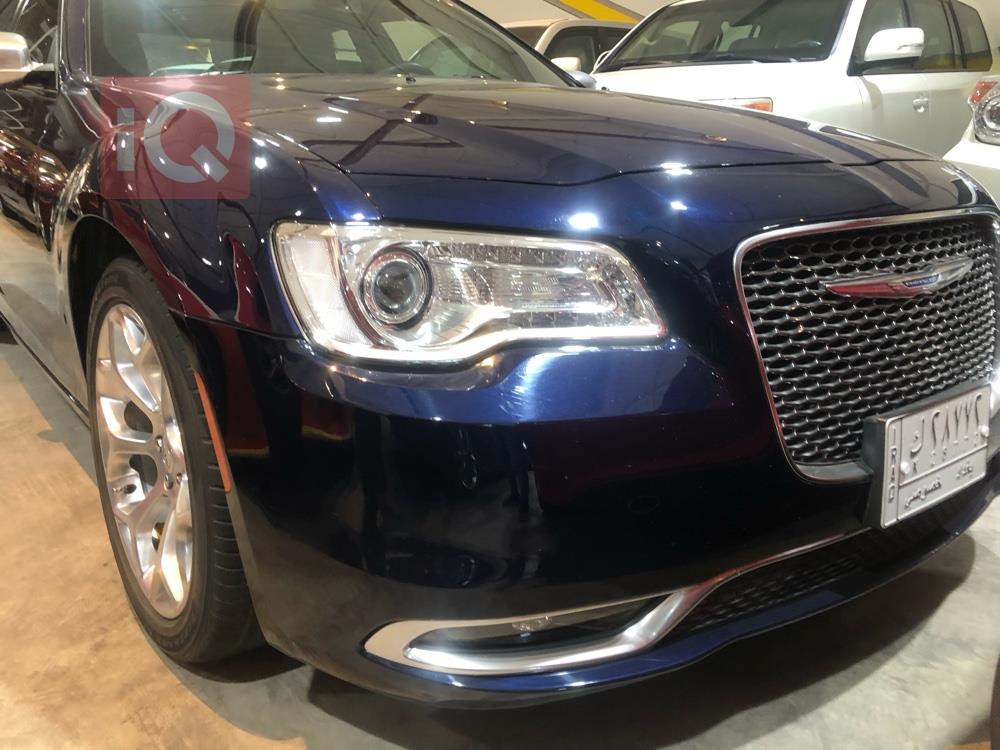 كرايسلر 300